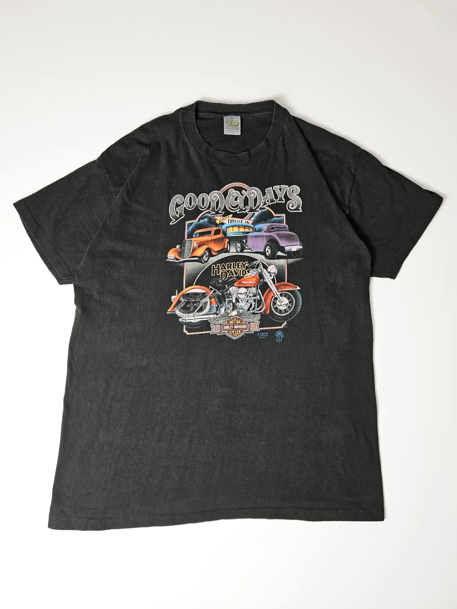 Front: 1988 Harley-Davidson T-shirt met kleurrijke 'Good Ol’ Days' graphic