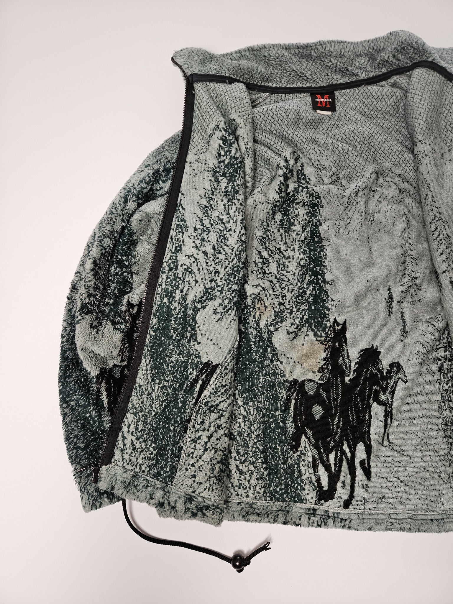 Binnenkant van Mazmania fuzzy fleece jas met zachte voering en open ritssluiting