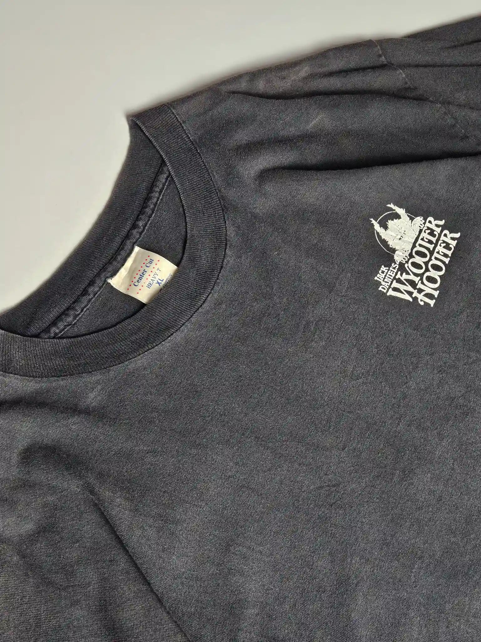 Jack Daniel’s Wooter Hooter borstprint detail