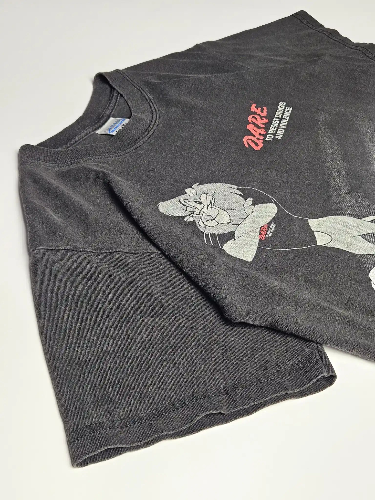 2000s Gildan D.A.R.E. T-Shirt “Cartoon Graphic” [S]