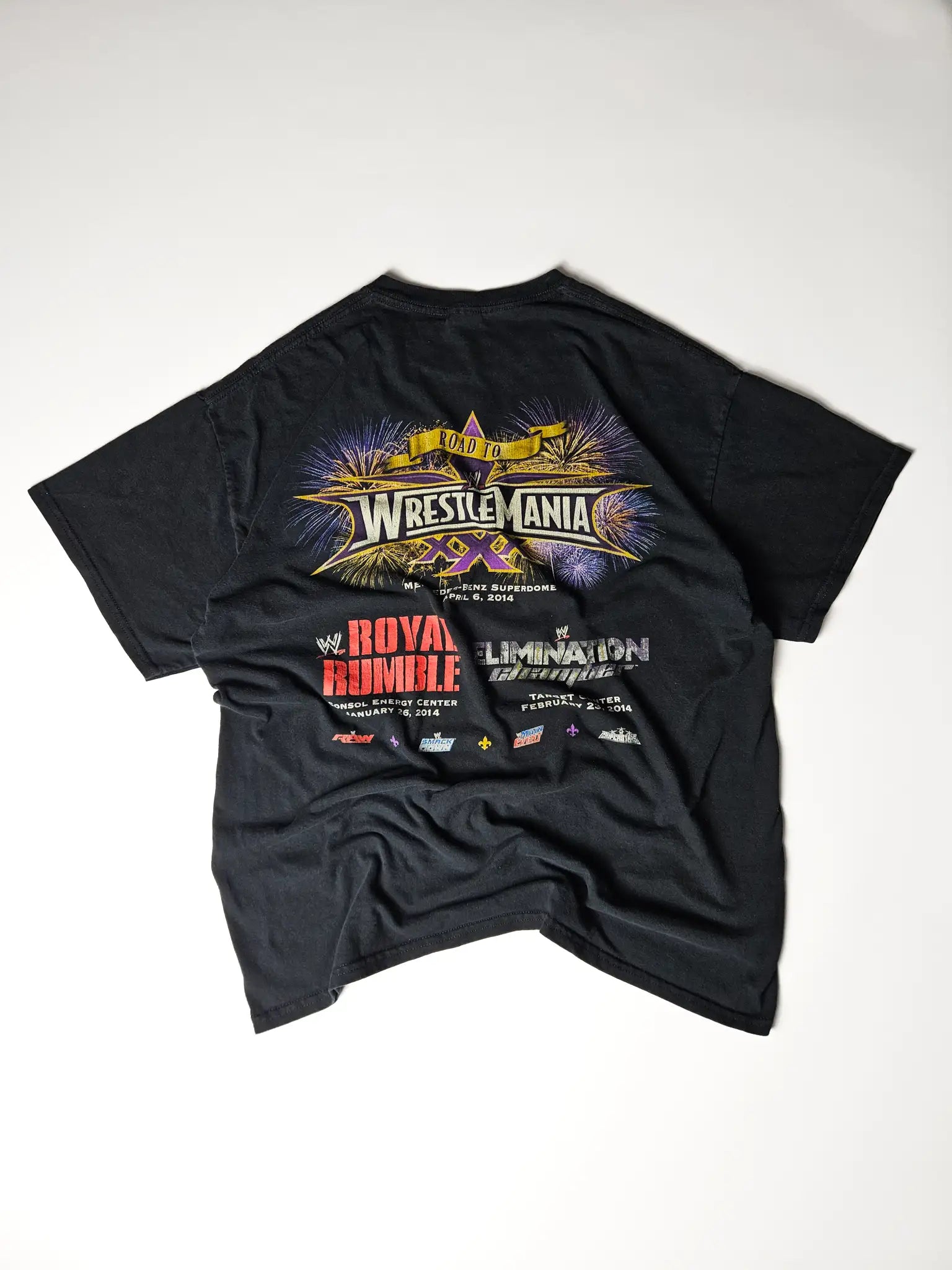 WrestleMania XXX Road to WrestleMania graphic achterkant
