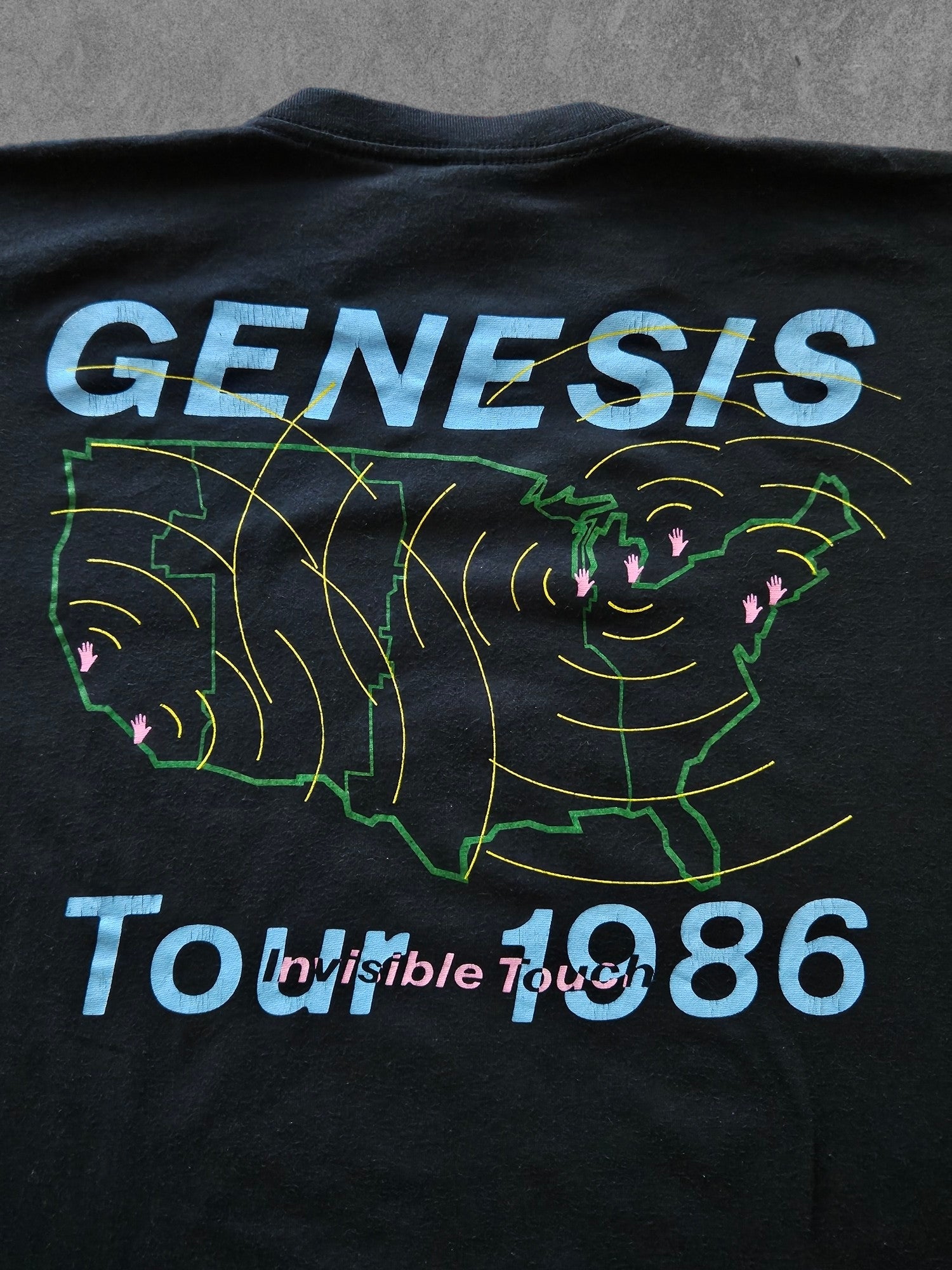 80s PACER ''GENESIS INVISIBLE TOUCH TOUR'' T-SHIRT [L]