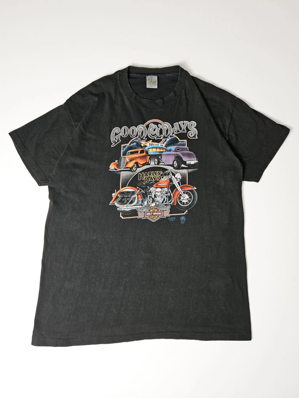 Front: 1988 Harley-Davidson T-shirt met kleurrijke 'Good Ol’ Days' graphic

