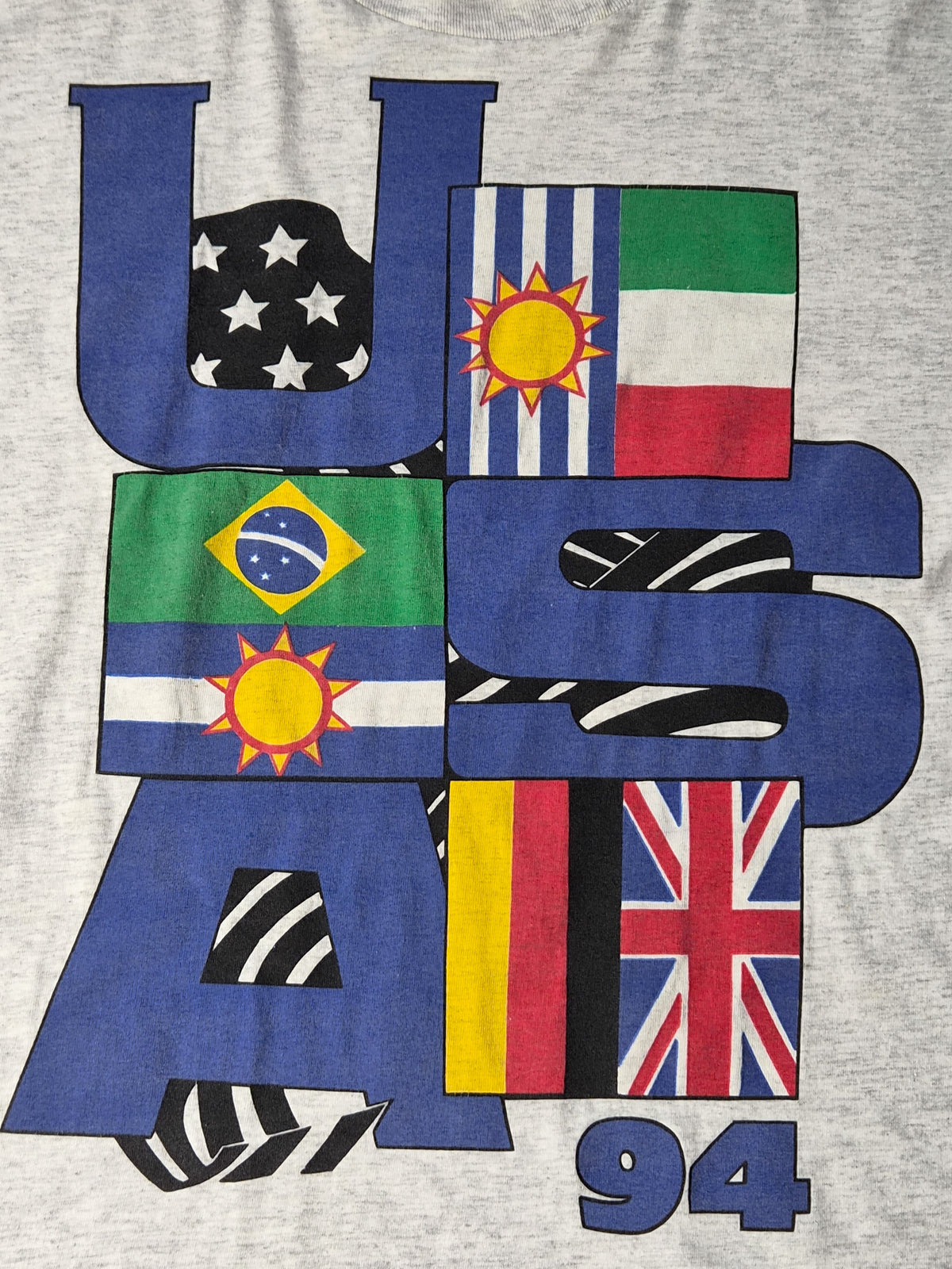 Detail van de print op de voorkant van het Umbro USA ’94 T-shirt.