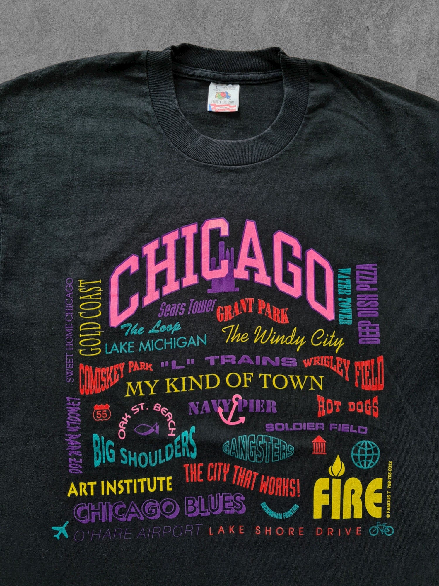 De vintage winkel met tweedehands kleding uit de thrift | 1992 FRUIT OF THE LOOM ''CHICAGO'' T-SHIRT [L] T-SHIRT