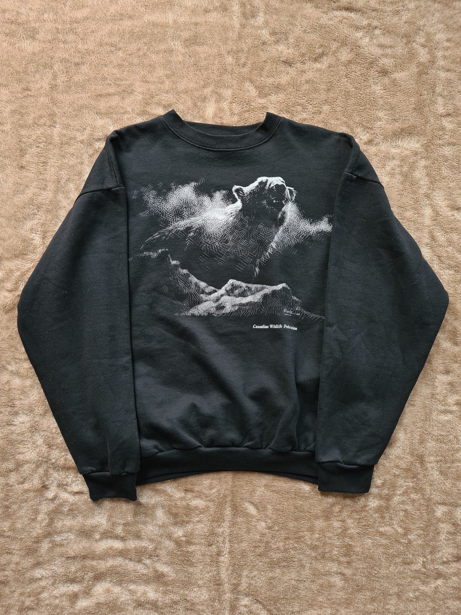 De vintage winkel met tweedehands kleding uit de thrift | 1992 HARLEQUIN ''CANADIAN WILDLIFE'' SWEATSHIRT [L] SWEATSHIRT