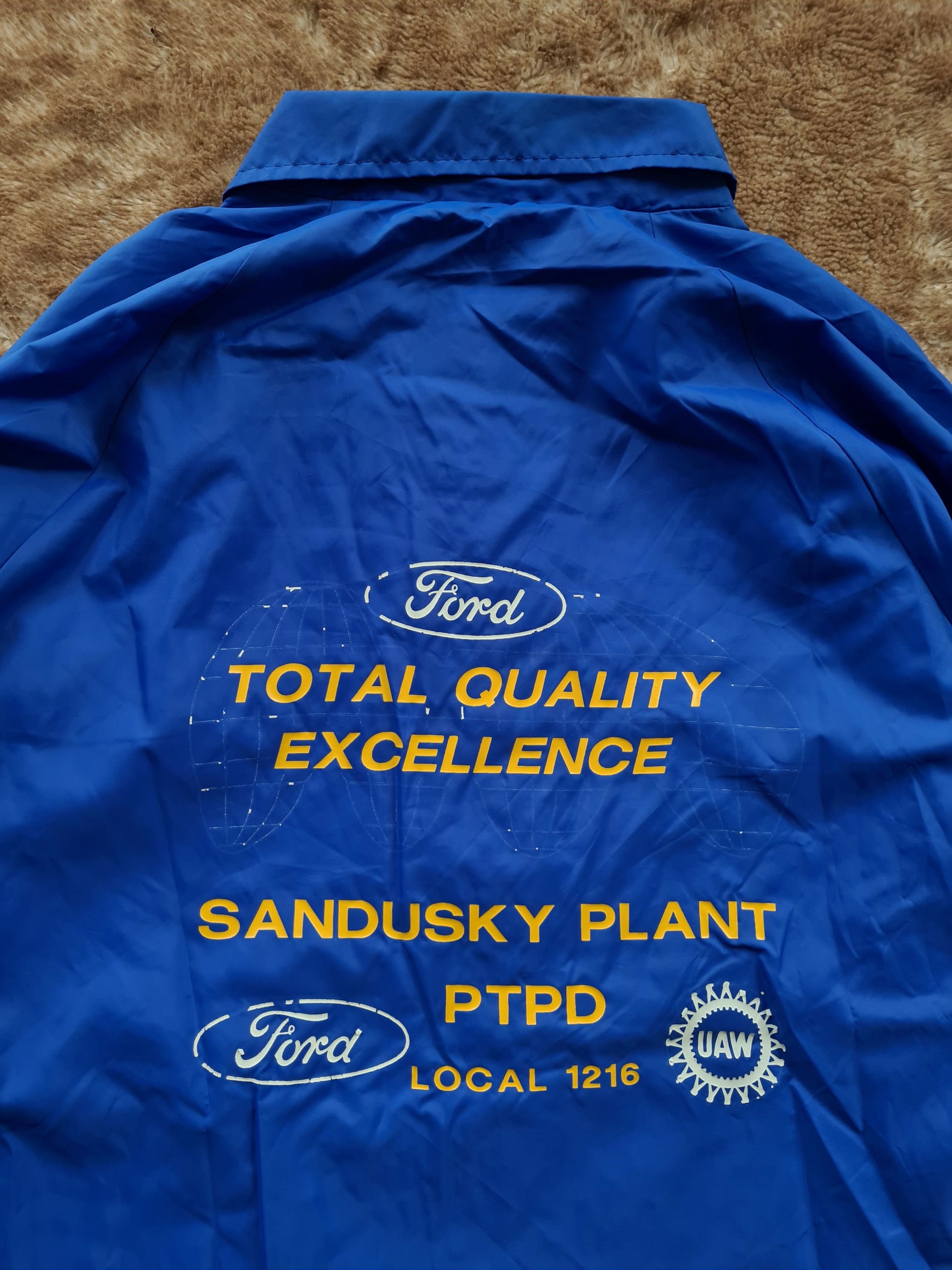 De vintage winkel met tweedehands kleding uit de thrift | 80s FORD ''SANDUSKY PLANT'' COACH JACKET [XL] OUTERWEAR
