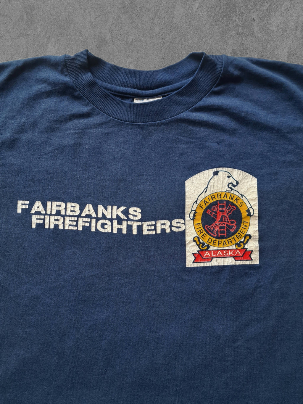 De vintage winkel met tweedehands kleding uit de thrift | 80s HANES ''FAIRBANKS FIREFIGHTERS'' T-SHIRT [S] T-SHIRT