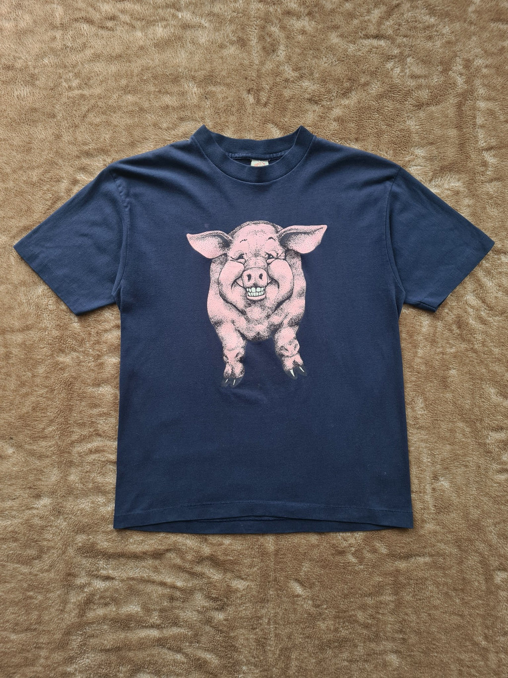 De vintage winkel met tweedehands kleding uit de thrift | 80s HEF-T BY TEE JAYS ''PIG'' T-SHIRT [L] T-SHIRT