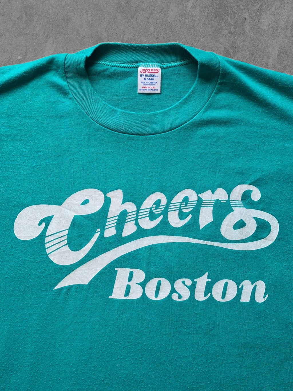 De vintage winkel met tweedehands kleding uit de thrift | 80s JERZEES BY RUSSELL ''BOSTON'' T-SHIRT [M] T-SHIRT