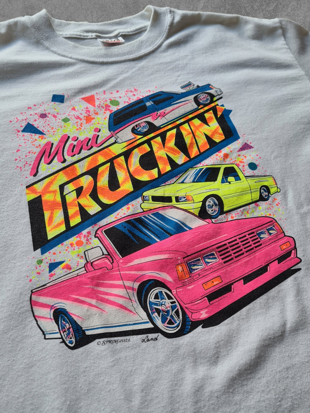 De vintage winkel met tweedehands kleding uit de thrift | 90s ANVIL ''MINI TRUCKIN'' T-SHIRT [L] T-SHIRT