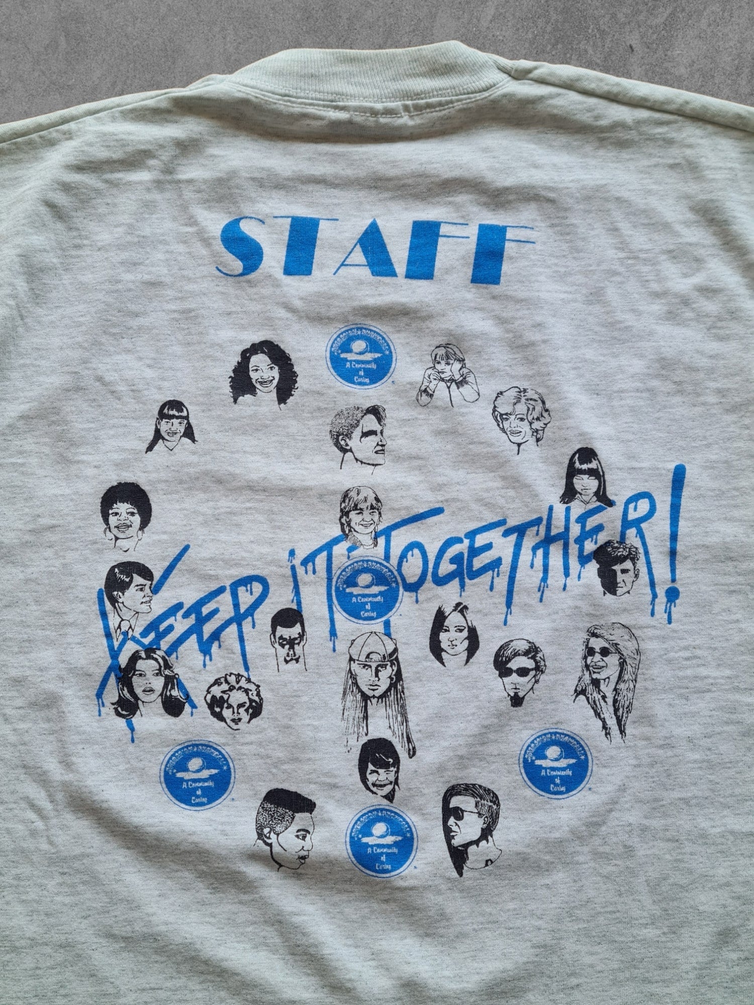 De vintage winkel met tweedehands kleding uit de thrift | 90s BEST FRUIT OF THE LOOM ''PCHS'' T-SHIRT [XL] T-SHIRT