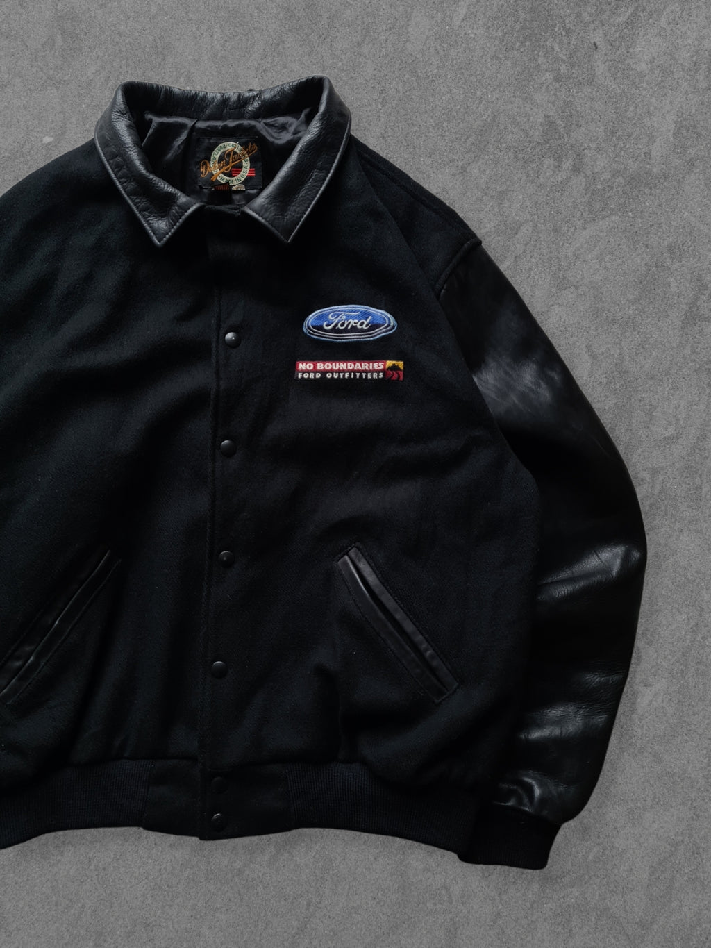De vintage winkel met tweedehands kleding uit de thrift | 90s DEHEN "FORD X" VARSITY JACKET [XL] OUTERWEAR