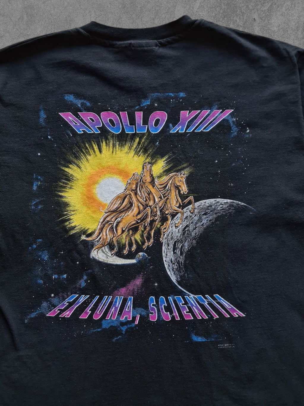 De vintage winkel met tweedehands kleding uit de thrift | 90s HANES ''APOLLO 13'' T-SHIRT [XL] T-SHIRT