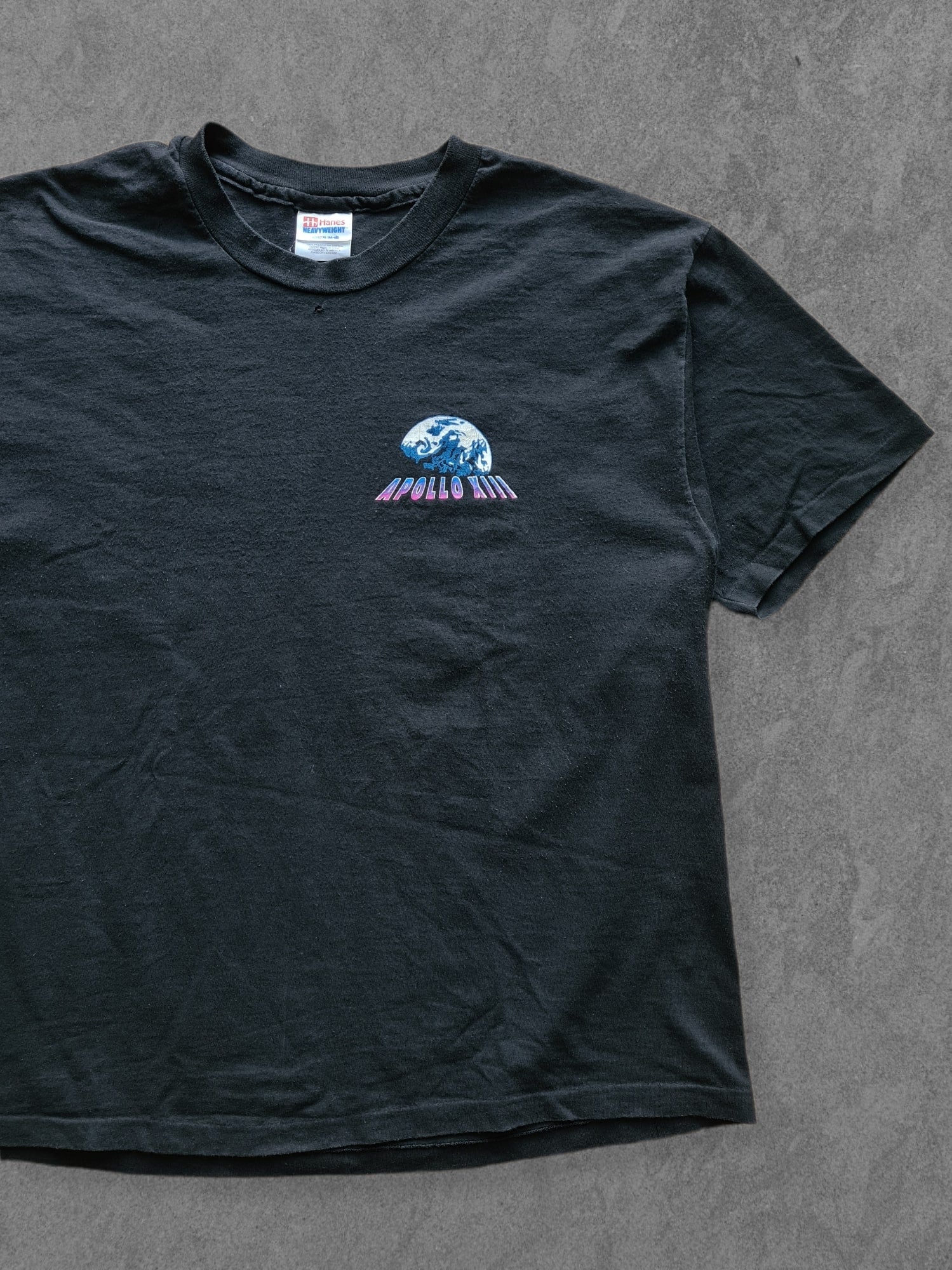 De vintage winkel met tweedehands kleding uit de thrift | 90s HANES ''APOLLO 13'' T-SHIRT [XL] T-SHIRT