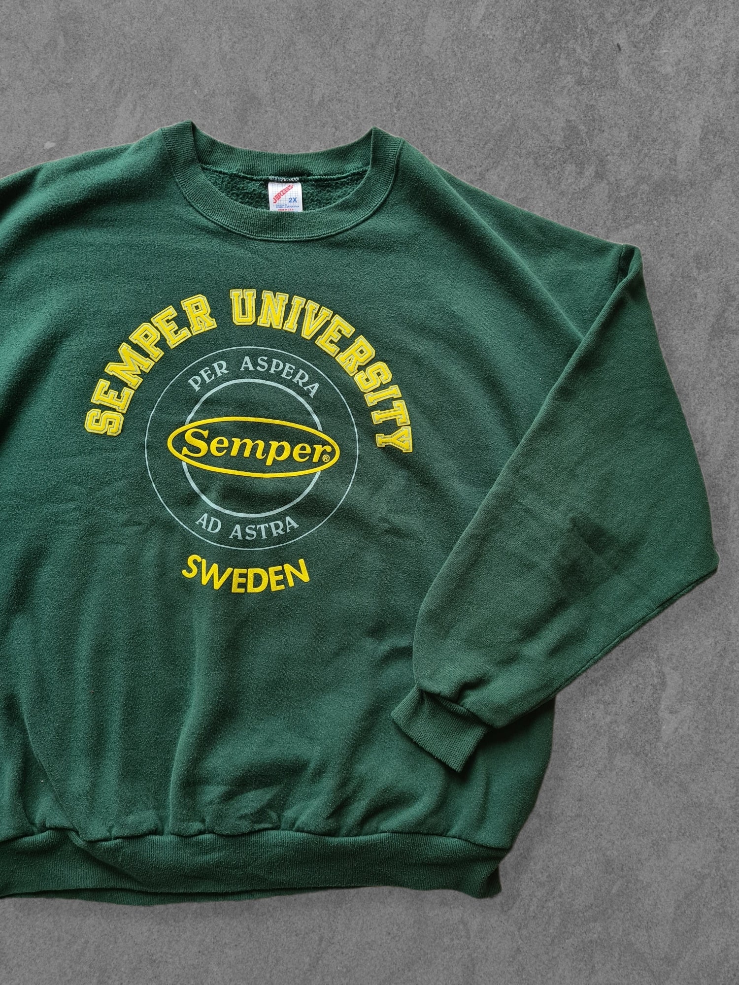 De vintage winkel met tweedehands kleding uit de thrift | 90s JERZEES ''SEMPER'' SWEATSHIRT [XXL] SWEATSHIRT