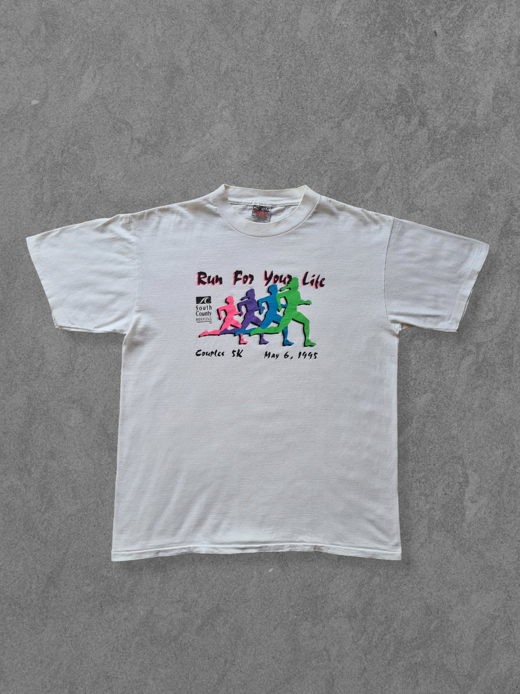 De vintage winkel met tweedehands kleding uit de thrift | 90s ONEITA ''RUN FOR YOUR LIFE'' T-SHIRT [L] T-SHIRT
