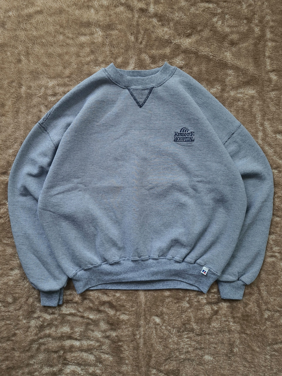 De vintage winkel met tweedehands kleding uit de thrift | 90s RUSSELL ATHLETIC ''KEWANEE'' SWEATSHIRT [XL] SWEATSHIRT