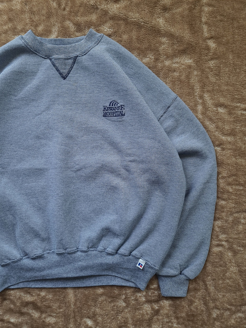 De vintage winkel met tweedehands kleding uit de thrift | 90s RUSSELL ATHLETIC ''KEWANEE'' SWEATSHIRT [XL] SWEATSHIRT