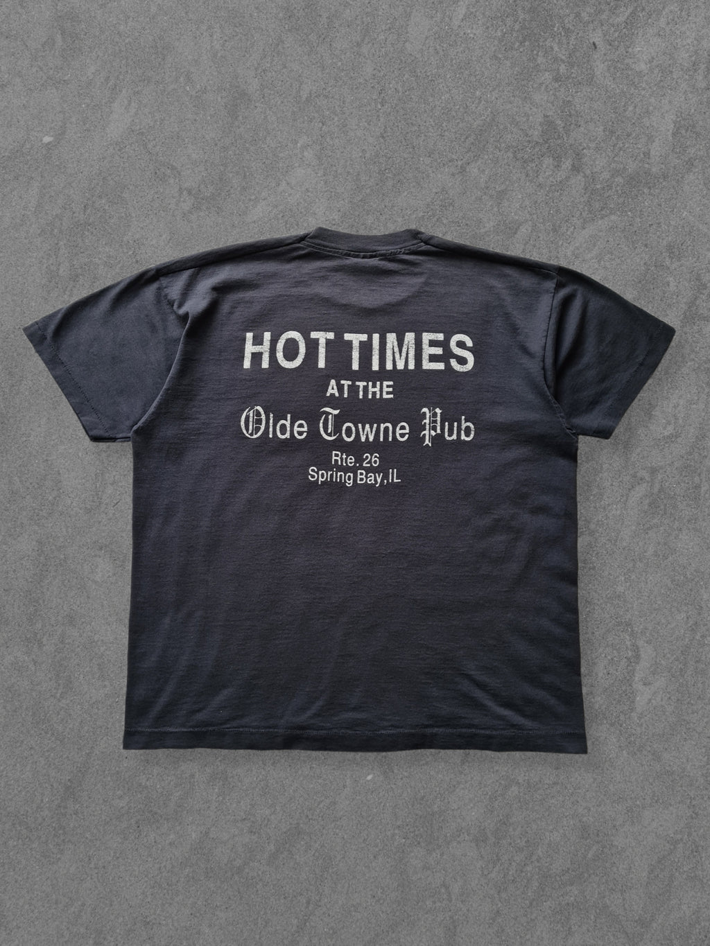 De vintage winkel met tweedehands kleding uit de thrift | 90s SCREEN STARS ''OLDE TOWNE PUB'' T-SHIRT [XL] T-SHIRT